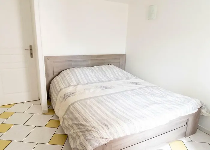 2 Pieces Moderne Appartement Clichy-sous-Bois